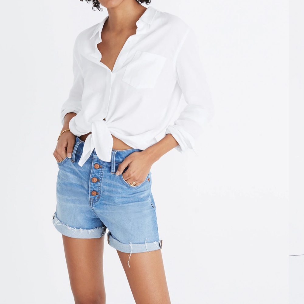 Madewell high-rise button-front denim shorts size 29